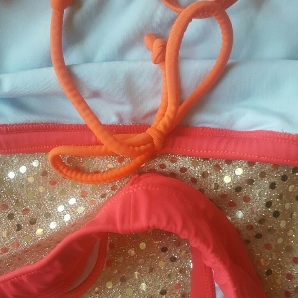 Nike swimsuit - Picture 7 of 8